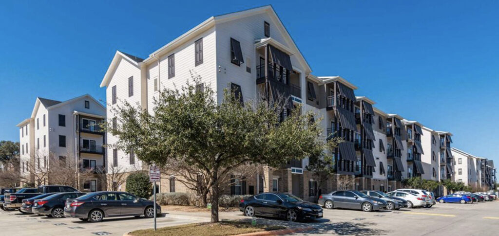 Apartments Near UTSA | Avalon Place